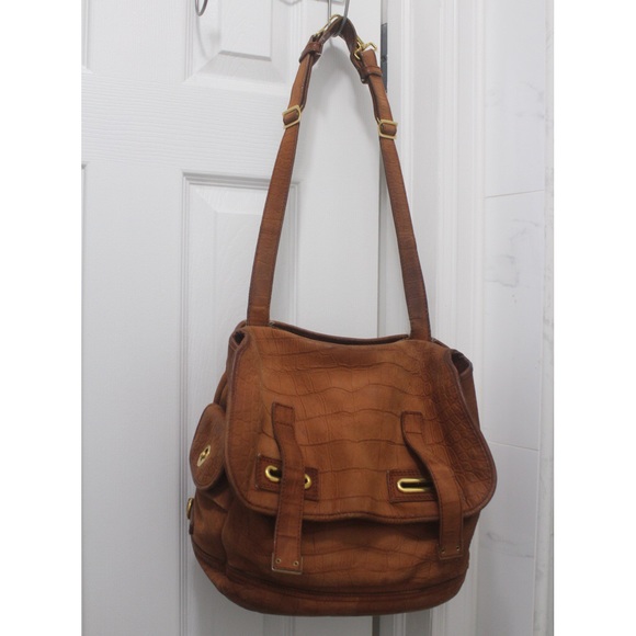 Yves Saint Laurent Handbags - Yves Saint Laurent messenger bag